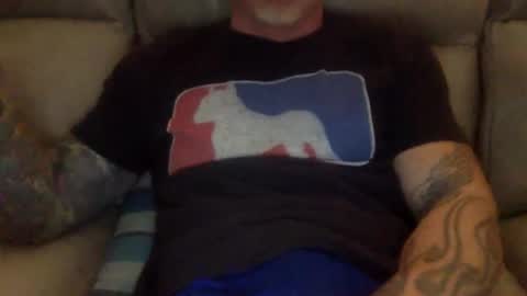 Snapshot of mjg175 chatting on January 3, 4:16 pm SexyRed online show from January 3, 4:16 pm