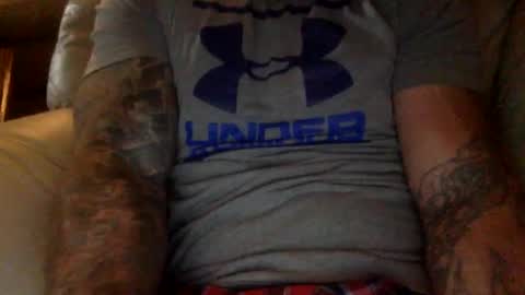 Snapshot of mjg175 chatting on September 22, 7:57 pm SexyRed online show from September 22, 7:57 pm