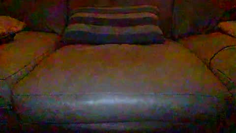 Snapshot of mjg175 chatting on February 13, 11:06 am SexyRed online show from February 13, 11:06 am