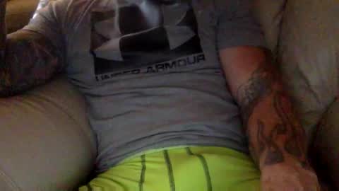 Snapshot of mjg175 chatting on October 17, 4:44 pm SexyRed online show from October 17, 4:44 pm