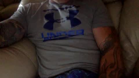 Snapshot of mjg175 chatting on September 12, 9:04 pm SexyRed online show from September 12, 9:04 pm