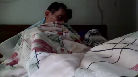 mmiltos online show from October 25, 10:00 pm