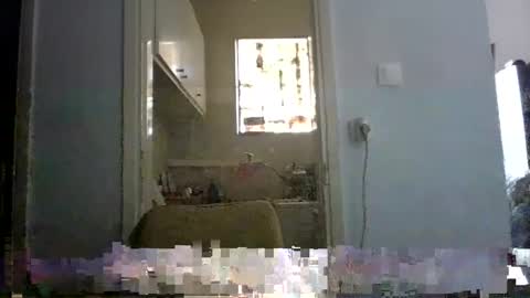 Snapshot of mmpempis81 chatting on February 13, 7:03 am mmpempis81 online show from February 13, 7:03 am