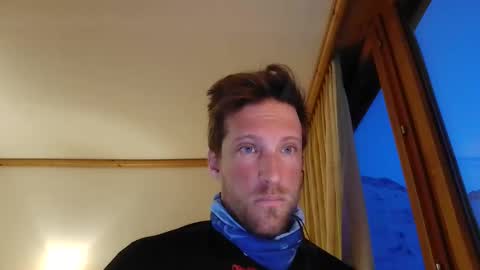 moms_little_monster online show from November 23, 4:07 pm