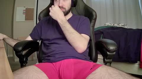 Snapshot of monkey_4u chatting on January 16, 6:37 pm monkey_4u online show from January 16, 6:37 pm
