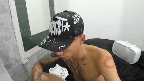 monkeyd_66 online show from February 19, 6:00 pm