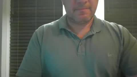 Snapshot of morepassion4u chatting on October 17, 8:46 pm morepassion4u online show from October 17, 8:46 pm