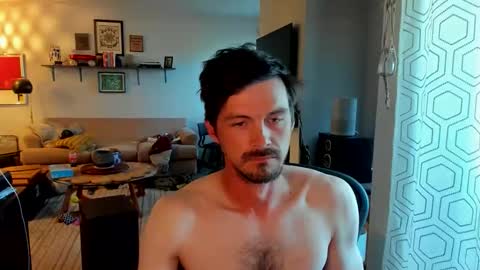 Dylan online show from May 1, 9:28 pm