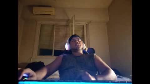 Snapshot of morocho777 chatting on March 1, 6:37 am Bruno online show from March 1, 6:37 am