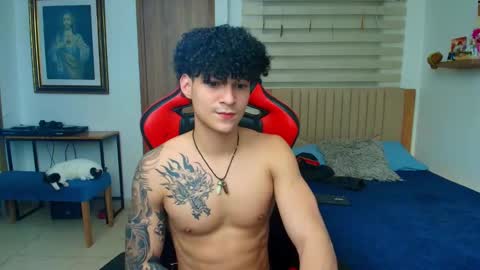 Snapshot of morthy_downey chatting on February 26, 10:18 pm Morthy online show from February 26, 10:18 pm