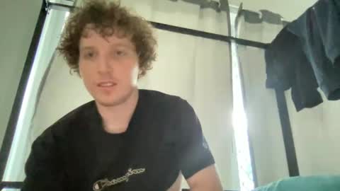 Snapshot of mosterr325 chatting on February 4, 10:02 pm mosterr325 online show from February 4, 10:02 pm