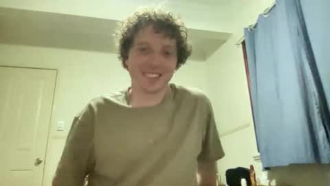 Snapshot of mosterr325 chatting on February 5, 12:38 pm mosterr325 online show from February 5, 12:38 pm