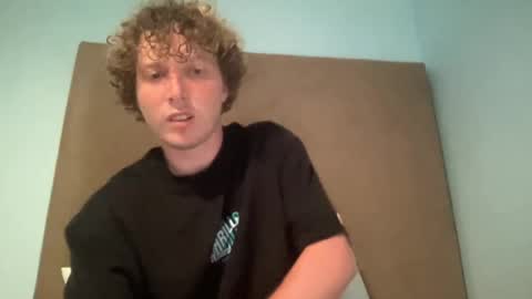 Snapshot of mosterr325 chatting on December 15, 11:55 am mosterr325 online show from December 15, 11:55 am