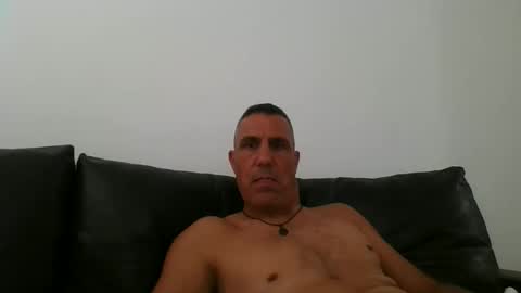 Snapshot of motyvation chatting on October 8, 11:03 am ADAM online show from October 8, 11:03 am