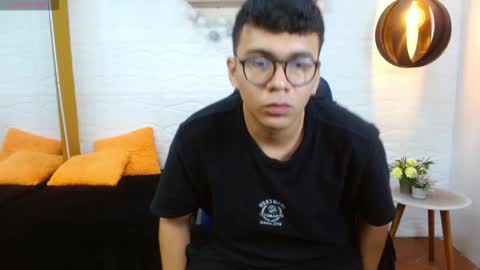 Snapshot of mou_fly chatting on October 1, 1:15 pm Mou Fly online show from October 1, 1:15 pm