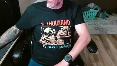 mouse_finbar online show from April 11, 4:41 am