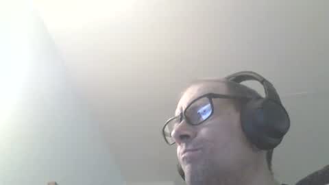 Snapshot of moviem1978 chatting on January 27, 11:11 am Frederik online show from January 27, 11:11 am