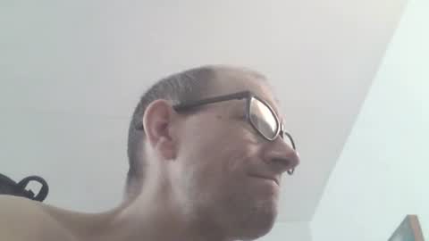 Snapshot of moviem1978 chatting on October 11, 10:52 am Frederik online show from October 11, 10:52 am