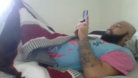 Mr8 online show from January 25, 4:35 pm