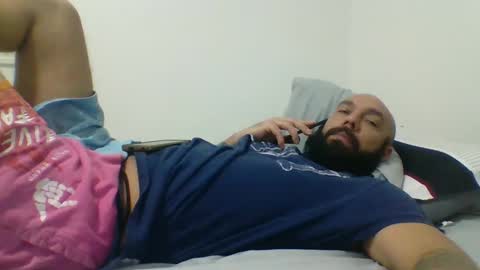 Mr8 online show from January 30, 3:33 am