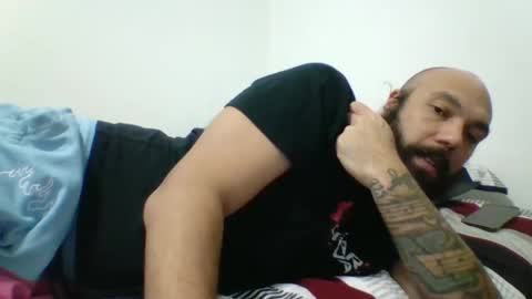 Mr8 online show from December 18, 11:51 pm