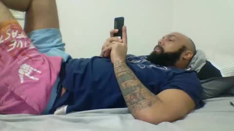 Mr8 online show from January 31, 2:37 am