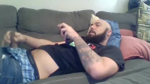 Mr8 online show from February 28, 10:06 pm