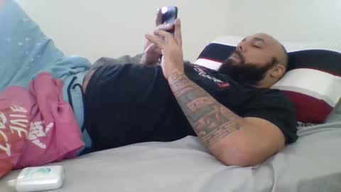 Mr8 online show from January 8, 8:07 pm