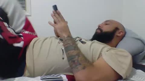 Mr8 online show from January 16, 1:06 am