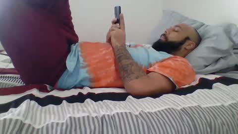 Mr8 online show from January 7, 7:06 pm