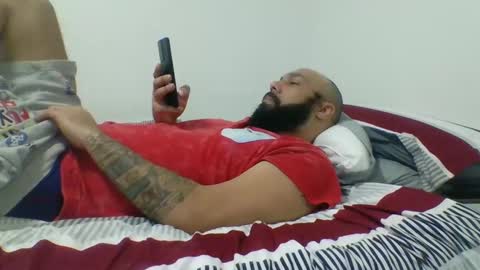 Mr8 online show from February 2, 4:37 am