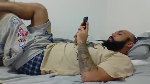 Mr8 online show from December 27, 3:42 am