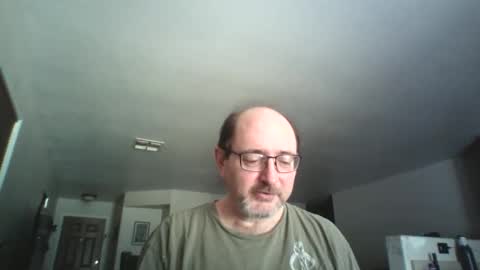 MrAnonymou57 online show from April 24, 5:48 pm