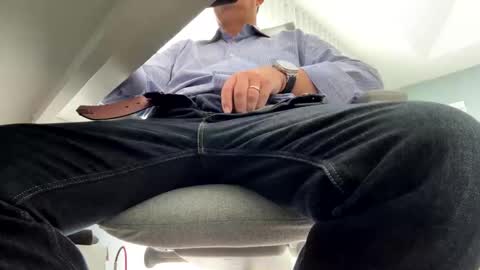 mr_hornyasfuck online show from October 8, 7:29 pm