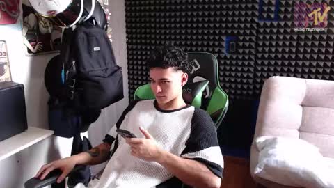 Call me Angel please online show from November 3, 5:04 pm