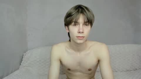 Makentoshi online show from April 23, 7:02 am