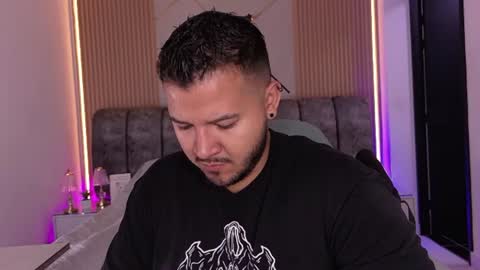 MIKEE online show from June 24, 3:09 am