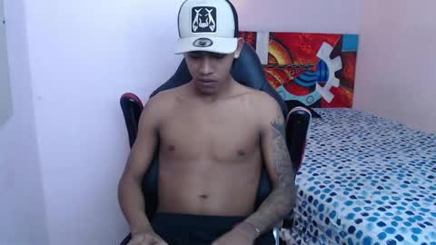 mr_stiven_ online show from January 15, 3:33 am