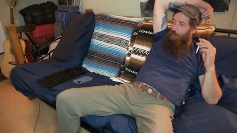 Snapshot of mr_valdor chatting on January 20, 2:22 am Valdor online show from January 20, 2:22 am