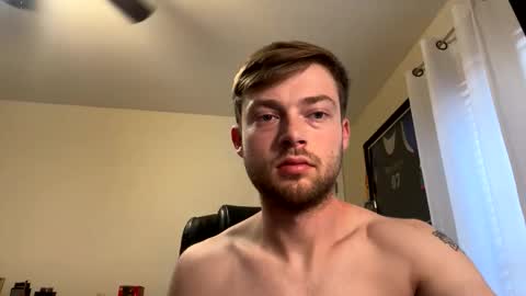 mrcoolguy68 online show from May 23, 2:33 pm