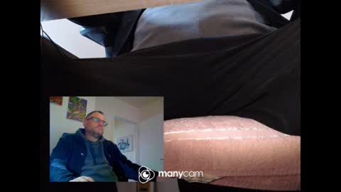 MrJohnsen1975 online show from June 15, 1:47 pm