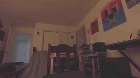 Ian online show from April 29, 11:04 am