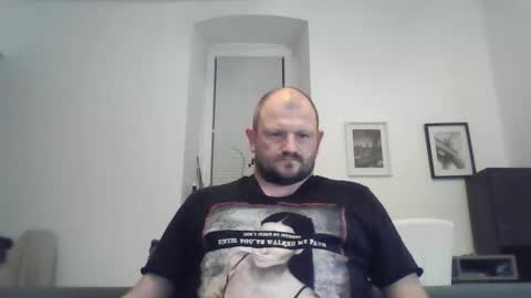 Snapshot of mrhotsex69 chatting on September 29, 9:21 pm mrhotsex69 online show from September 29, 9:21 pm