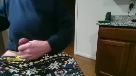 Snapshot of mrjackstraw469 chatting on February 1, 10:44 pm mrjackstraw469 online show from February 1, 10:44 pm