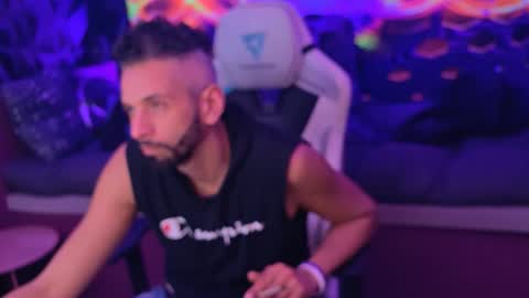 mrlongplay835366 online show from March 7, 2:42 am