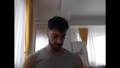 Snapshot of mrluckgx chatting on October 1, 11:58 am MrLuck online show from October 1, 11:58 am