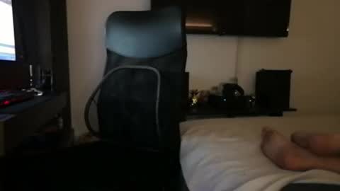 Snapshot of mrmiss_dannys chatting on January 28, 4:39 am mrmiss_dannys online show from January 28, 4:39 am