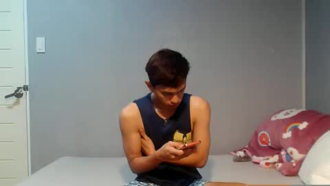 Snapshot of mrshawn95 chatting on January 16, 8:33 am shawn online show from January 16, 8:33 am