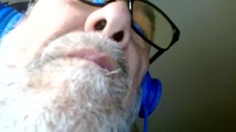 mrtease5 online show from April 26, 6:11 am