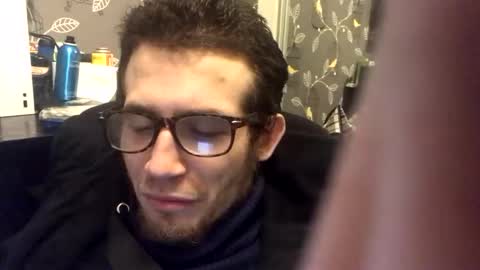 Snapshot of mrtrauma chatting on October 18, 9:31 pm mrtrauma online show from October 18, 9:31 pm